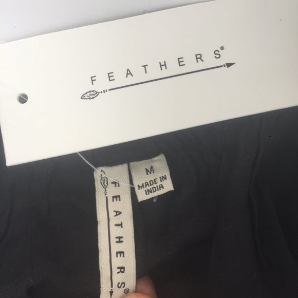 Bohemian FEATHERS  Mini Dress Size M Black -  Off The Shoulder Flower Embroidery - Picture 4 of 6